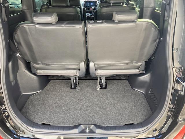 ヴォクシー ＺＳ　煌　純正ＢＩＧメモリーナビ　フリップダウンモニター　トヨタセーフティセンス　両側自動ドア　クルーズコントロール　バックモニター　７人乗り　純正エアロ　ドライブレコーダー　ＬＥＤライト　ウィンカーミラー（16枚目）