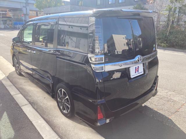 ヴォクシー ＺＳ　煌　純正ＢＩＧメモリーナビ　フリップダウンモニター　トヨタセーフティセンス　両側自動ドア　クルーズコントロール　バックモニター　７人乗り　純正エアロ　ドライブレコーダー　ＬＥＤライト　ウィンカーミラー（27枚目）