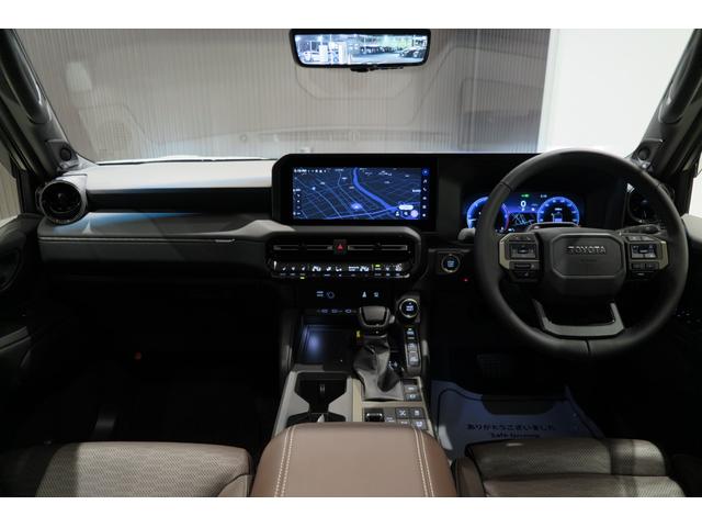 ランドクルーザー２５０ ＺＸファーストエディション　ディーゼル車　４ＷＤ　ドライブレコーダー前後　レザーシート　パワーシート　シートヒーター　シートクーラー　サンルーフ　衝突被害軽減ブレーキ　パドルシフト　純正１８ＡＷ　ＥＴＣ（35枚目）