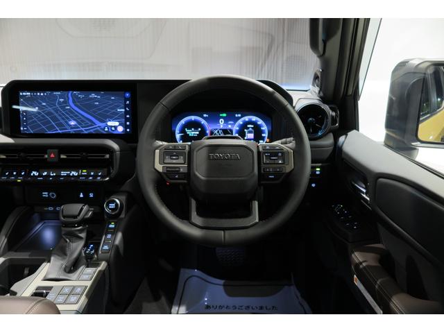 ランドクルーザー２５０ ＺＸファーストエディション　ディーゼル車　４ＷＤ　ドライブレコーダー前後　レザーシート　パワーシート　シートヒーター　シートクーラー　サンルーフ　衝突被害軽減ブレーキ　パドルシフト　純正１８ＡＷ　ＥＴＣ（37枚目）