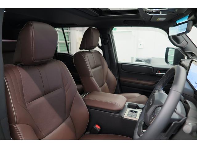 ランドクルーザー２５０ ＺＸファーストエディション　ディーゼル車　４ＷＤ　ドライブレコーダー前後　レザーシート　パワーシート　シートヒーター　シートクーラー　サンルーフ　衝突被害軽減ブレーキ　パドルシフト　純正１８ＡＷ　ＥＴＣ（42枚目）