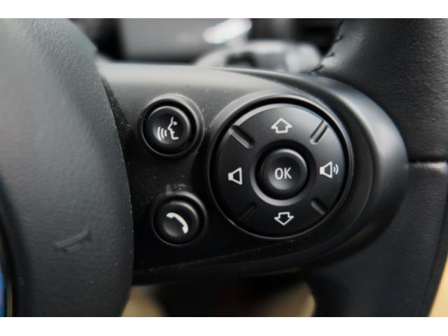 ＭＩＮＩ クーパー　ワンオーナー　純正ナビ　バックカメラ　ＥＴＣ　ＬＥＤヘッドライト　ドラレコ前後　オートワイパー　シートヒーター　ＦＲソナー　レザーシート　ＳＯＳコール　オートエアコン　ステアリングリモコン（9枚目）