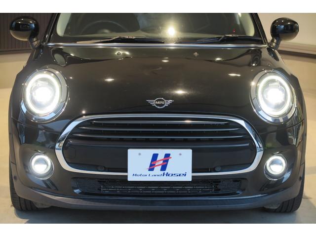 ＭＩＮＩ クーパー　ワンオーナー　純正ナビ　バックカメラ　ＥＴＣ　ＬＥＤヘッドライト　ドラレコ前後　オートワイパー　シートヒーター　ＦＲソナー　レザーシート　ＳＯＳコール　オートエアコン　ステアリングリモコン（13枚目）