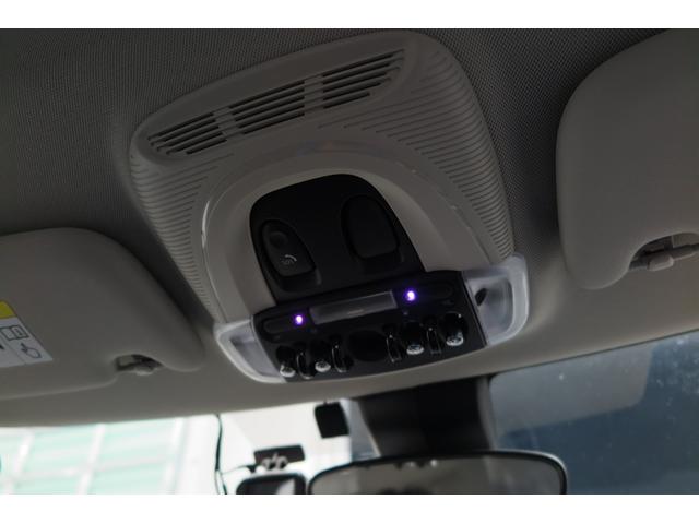 ＭＩＮＩ クーパー　ワンオーナー　純正ナビ　バックカメラ　ＥＴＣ　ＬＥＤヘッドライト　ドラレコ前後　オートワイパー　シートヒーター　ＦＲソナー　レザーシート　ＳＯＳコール　オートエアコン　ステアリングリモコン（16枚目）