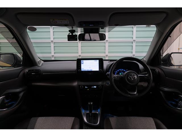 ヤリスクロス ハイブリッドＺ　前席シートヒーター　ステアリングヒーター　バックカメラ　アラウンドビューモニター　ＥＴＣ２．０　エンジンスターター　ブレーキホールド　走行モード　ヘッドアップディスプレイ　ドラレコ前後　電動シート（38枚目）