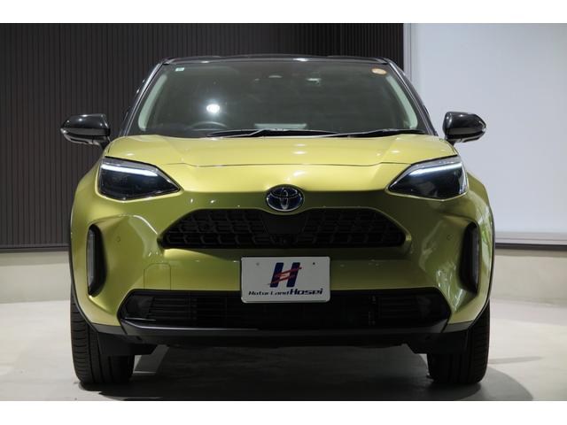 ヤリスクロス ハイブリッドＺ　前席シートヒーター　ステアリングヒーター　バックカメラ　アラウンドビューモニター　ＥＴＣ２．０　エンジンスターター　ブレーキホールド　走行モード　ヘッドアップディスプレイ　ドラレコ前後　電動シート（55枚目）