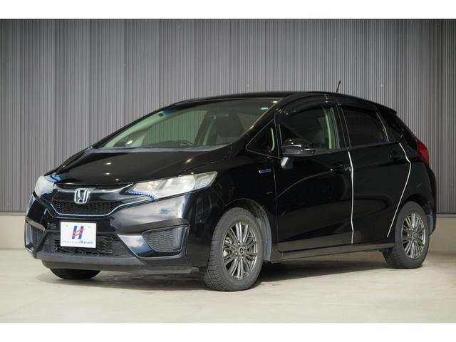 フィットハイブリッド Ｆパッケージ　ステアリングリモコン　スポーツモード　プッシュスタート　ＥＣＯＮ　純正ナビ　エンジンスターター　オートエアコン　バックカメラ（55枚目）