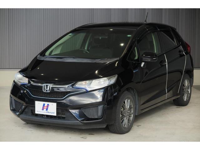 フィットハイブリッド Ｆパッケージ　ステアリングリモコン　スポーツモード　プッシュスタート　ＥＣＯＮ　純正ナビ　エンジンスターター　オートエアコン　バックカメラ（65枚目）