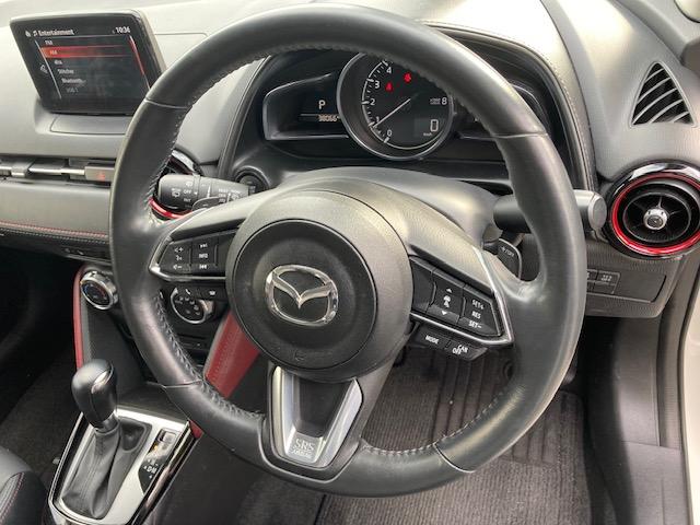 �N���[�Y�R���g���[��