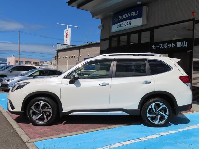 フォレスター アドバンス　運転席シートメモリー　１８インチ純正アルミホイール　ステアリングヒーター　シートヒーター　ＥＴＣ　ドライブレコーダー　８インチ純正ナビゲーション　バックカメラ　フロントカメラ　サイドカメラ（3枚目）