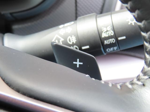 フォレスター アドバンス　運転席シートメモリー　１８インチ純正アルミホイール　ステアリングヒーター　シートヒーター　ＥＴＣ　ドライブレコーダー　８インチ純正ナビゲーション　バックカメラ　フロントカメラ　サイドカメラ（16枚目）