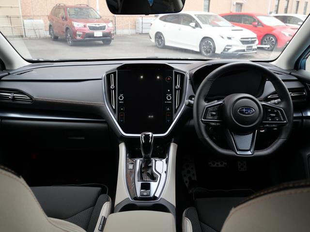 レヴォーグ レイバック リミテッドＥＸ　元レンタカー　１１．６インチセンターインフォメーションディスプレイ　バックカメラ　ＥＴＣ　運転席シートメモリー　シートヒーター　パワーリヤゲート　フロントカメラ　サイドカメラ　１８インチ純正アルミホイール（6枚目）