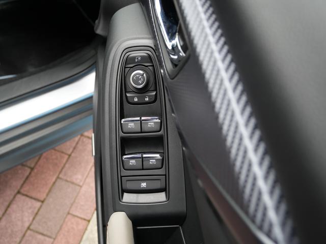 レヴォーグ レイバック リミテッドＥＸ　元レンタカー　１１．６インチセンターインフォメーションディスプレイ　バックカメラ　ＥＴＣ　運転席シートメモリー　シートヒーター　パワーリヤゲート　フロントカメラ　サイドカメラ　１８インチ純正アルミホイール（9枚目）