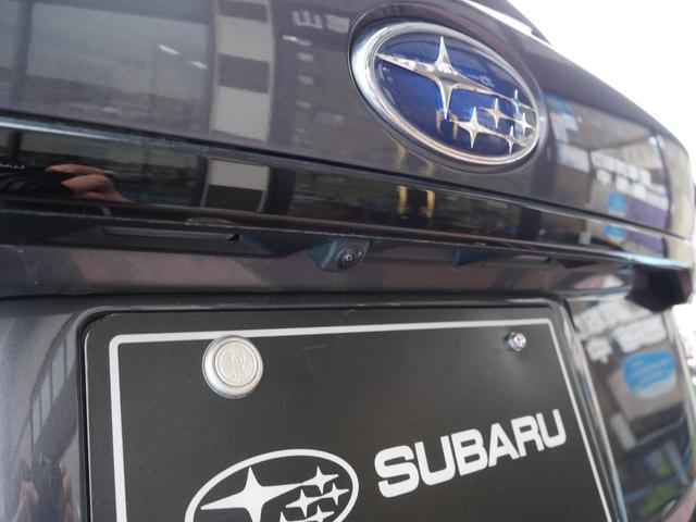 勿論、バックカメラもついてます