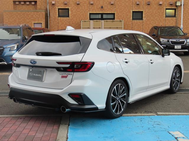 レヴォーグ ＳＴＩスポーツ　ＥＸ　ワンオーナー　１１．６インフォメーションセンターインフォメーションディスプレイ　ドライブレコーダー　フロントカメラ　サイドカメラ　８インチ純正アルミホイール（2枚目）