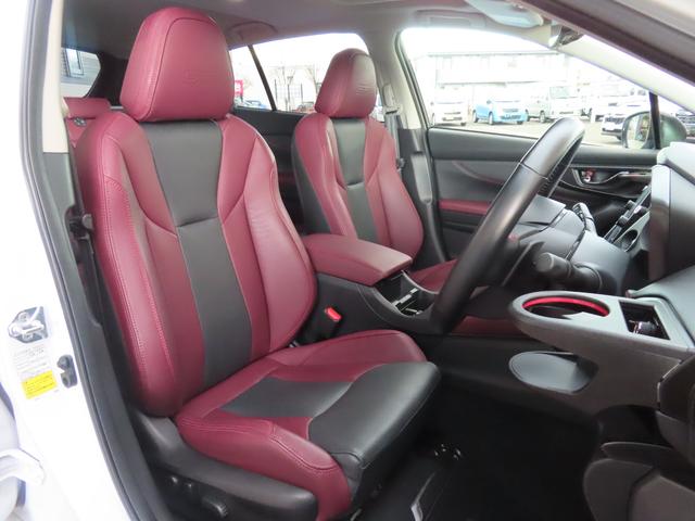 レヴォーグ ＳＴＩスポーツ　ＥＸ　ワンオーナー　１１．６インフォメーションセンターインフォメーションディスプレイ　ドライブレコーダー　フロントカメラ　サイドカメラ　８インチ純正アルミホイール（9枚目）