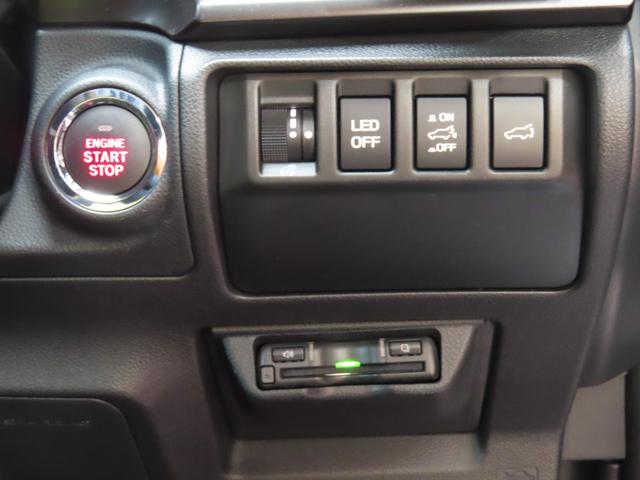 レヴォーグ ＳＴＩスポーツ　ＥＸ　ワンオーナー　１１．６インフォメーションセンターインフォメーションディスプレイ　ドライブレコーダー　フロントカメラ　サイドカメラ　８インチ純正アルミホイール（20枚目）