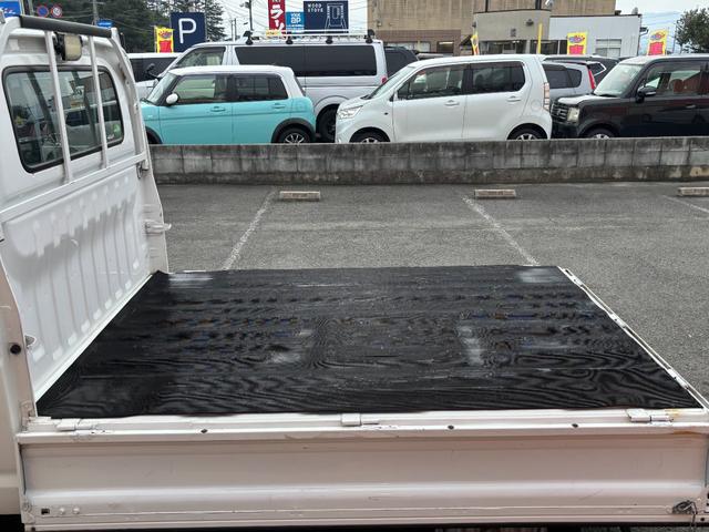 アクティトラック SDX 4WD/パワステ/パワーウインドウ/ガードパイプ付き鳥居/荷台ランプ/キーレス(13枚目)