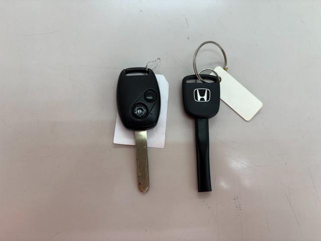 アクティトラック SDX 4WD/パワステ/パワーウインドウ/ガードパイプ付き鳥居/荷台ランプ/キーレス(26枚目)