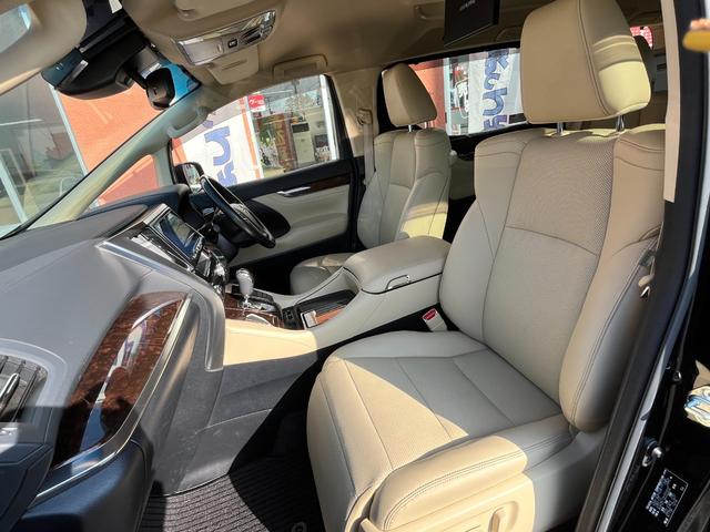 アルファード ２．５Ｇ４ＷＤ　ワンオーナー／セーフティセンス／クルコン／ＶＳＣ／アルパイン専用メモリナビ／ＴＶ／Ｂモニター／フリップダウンモニター／ＥＴＣ／両側Ｐスライド／レザーシート／電動シート／シートヒーター＆ベンチレーター（14枚目）