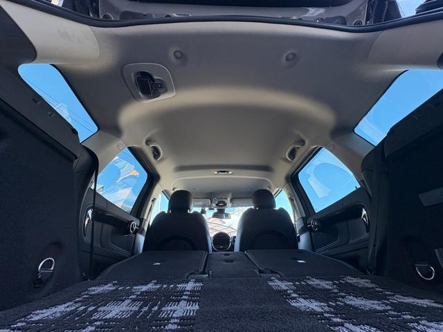 ＭＩＮＩ クーパーＳ　Ｅ　クロスオーバー　オール４　クーパーＳ　Ｅ　クロスオーバー　オール４　ＰＨＥＶ　４ＷＤ　充電コード付　クルーズコントロール　純正ナビ　Ｂｌｕｅｔｏｏｔｈ　バックカメラ　シートヒーター　電動バックドア　ＥＴＣ（48枚目）