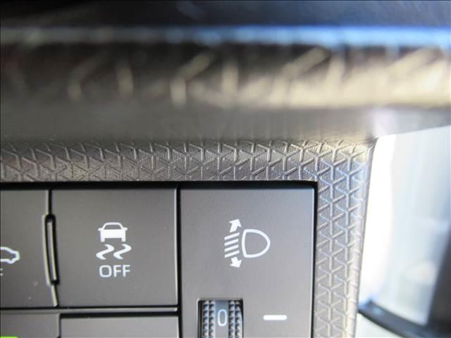 タント Ｌ　届出済未使用車　スマートアシスト　衝突回避支援ブレーキ機能　ブレーキ制御付誤発進抑制機能　車線逸脱抑制制御機能　コーナーセンサー　ふらつき警報　オートハイビーム　ＬＥＤヘッドランプ　両側スライドドア（13枚目）