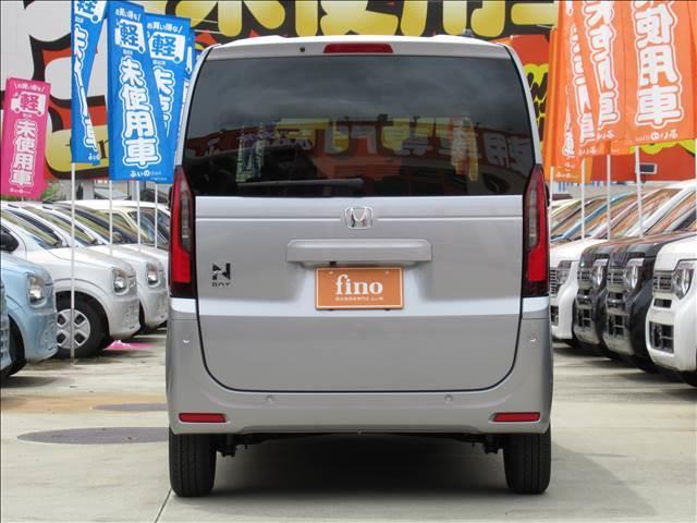 Ｎ－ＢＯＸ ベースグレード　届出済未使用車　電動スライドドア　シートヒーター　ホンダセンシング　渋滞追従機能付アダプティブクルーズコントロール　ＬＥＤヘッドランプ　オートライトオートハイビーム　チップアップシート　標識認識（17枚目）
