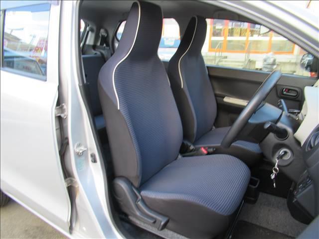アルト Ｌ　禁煙車　メモリーナビ　Ｂｌｕｅｔｏｏｔｈ　ＥＴＣ　シートヒーター　セーフティサポート　デュアルセンサーブレーキサポート　誤発進抑制機能　車線逸脱警報機能　ふらつき警報　オートライト　ハイビームアシスト（7枚目）