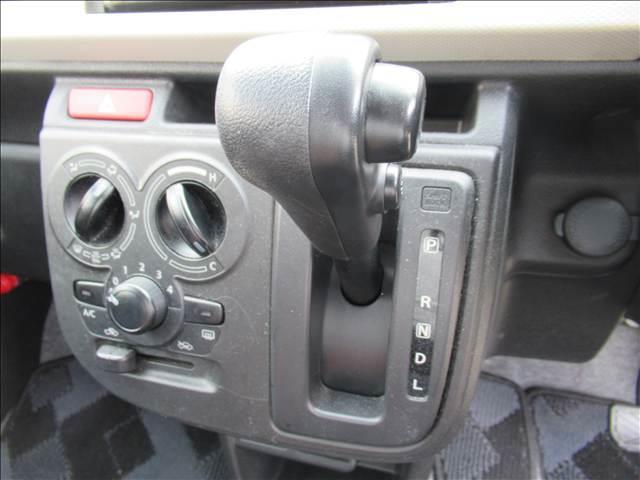アルト Ｌ　禁煙車　メモリーナビ　Ｂｌｕｅｔｏｏｔｈ　ＥＴＣ　シートヒーター　セーフティサポート　デュアルセンサーブレーキサポート　誤発進抑制機能　車線逸脱警報機能　ふらつき警報　オートライト　ハイビームアシスト（58枚目）