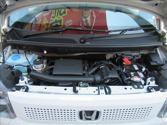 Ｎ－ＢＯＸ ベースグレード　届出済未使用車　４ＷＤ　両側電動スライドドア　シートヒーター　オートリトラミラー　シートバックテーブル　渋滞追従機能付アダプティブクルーズコントロール　　ホンダセンシングＬＥＤヘッド　オートハイビーム（12枚目）