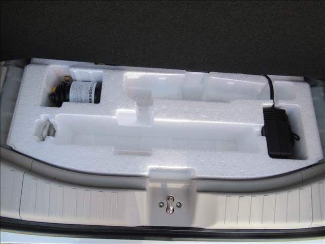 Ｎ－ＢＯＸ ベースグレード　届出済未使用車　４ＷＤ　両側電動スライドドア　シートヒーター　オートリトラミラー　シートバックテーブル　渋滞追従機能付アダプティブクルーズコントロール　　ホンダセンシングＬＥＤヘッド　オートハイビーム（35枚目）
