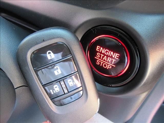 Ｎ－ＢＯＸ ベースグレード　届出済未使用車　４ＷＤ　両側電動スライドドア　シートヒーター　オートリトラミラー　シートバックテーブル　渋滞追従機能付アダプティブクルーズコントロール　　ホンダセンシングＬＥＤヘッド　オートハイビーム（53枚目）