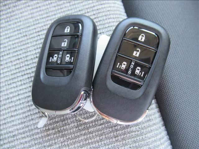 Ｎ－ＢＯＸ ベースグレード　届出済未使用車　４ＷＤ　両側電動スライドドア　シートヒーター　オートリトラミラー　シートバックテーブル　渋滞追従機能付アダプティブクルーズコントロール　　ホンダセンシングＬＥＤヘッド　オートハイビーム（54枚目）
