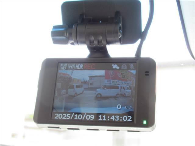 Ｎ－ＢＯＸ Ｌ　４ＷＤ　禁煙車　メモリーナビ　Ｂｌｕｅｔｏｏｔｈ　バックモニター　電動スライドドア　ＥＴＣ　ドライブレコーダー　ホンダセンシング　ＬＥＤヘッドランプ　シートヒーター　アダプティブクルーズコントロール（6枚目）