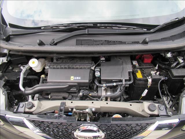 デイズ Ｓ　禁煙　４ＷＤ　メモリーナビ　Ｂｌｕｅｔｏｏｔｈ　バックモニター　ドライブレコーダー　シートヒーター　ＵＳＢソケット　インテリジェントエマージェンシーブレーキ　オートライト　ハイビームアシスト　ＥＴＣ（12枚目）