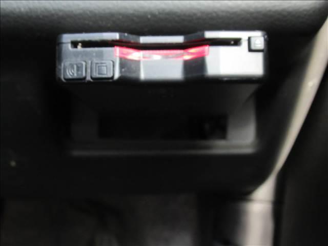 アルト Ｌ　禁煙車　セーフティサポート　メモリーナビ　デジタルテレビ　ＡＵＸ　ＵＳＢ接続　ＥＴＣ　シートヒーター　オートライト　ハイビームアシスト　デュアルセンサーブレーキサポート　ヘッドライトレベライザー（5枚目）