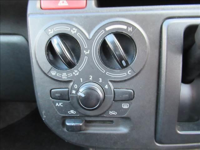 アルト Ｌ　禁煙車　メモリーナビ　Ｂｌｕｅｔｏｏｔｈ　ＥＴＣ　セーフティサポート　シートヒーター　オートライト　ハイビームアシスト　デュアルセンサーブレーキサポート　誤発進抑制機能　後退時ブレーキサポート（61枚目）