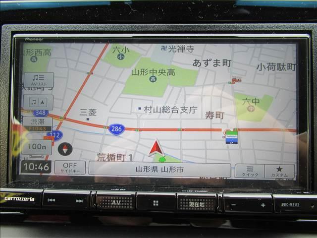 フィット ｅ：ＨＥＶホーム　４ＷＤ　メモリーナビ　Ｂｌｕｅｔｏｏｔｈ　バックモニター　ＥＴＣ　ドライブレコーダー　寒冷地仕様　ホンダセンシング　アダプティブクルーズコントロール　ＬＥＤヘッド　オートハイビーム　革巻ステアリング（3枚目）