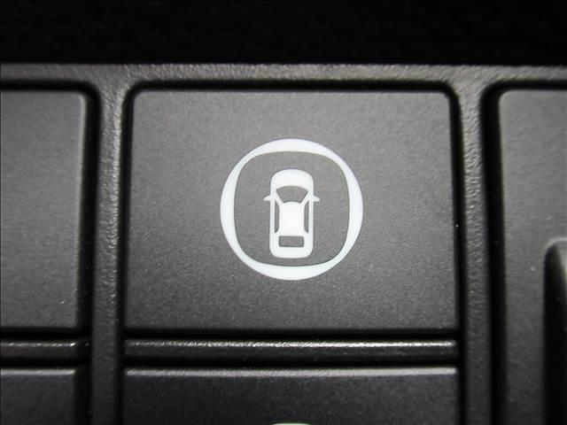 フィット ｅ：ＨＥＶホーム　４ＷＤ　メモリーナビ　Ｂｌｕｅｔｏｏｔｈ　バックモニター　ＥＴＣ　ドライブレコーダー　寒冷地仕様　ホンダセンシング　アダプティブクルーズコントロール　ＬＥＤヘッド　オートハイビーム　革巻きステアリング（48枚目）