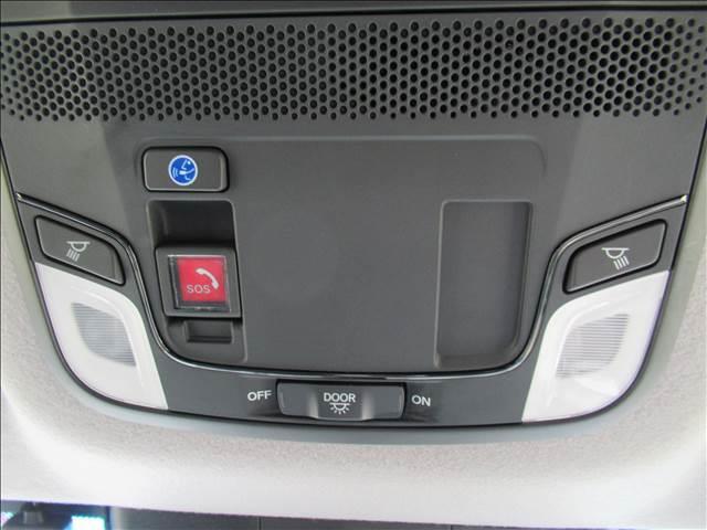 フィット ｅ：ＨＥＶホーム　４ＷＤ　メモリーナビ　Ｂｌｕｅｔｏｏｔｈ　バックモニター　ＥＴＣ　ドライブレコーダー　寒冷地仕様　ホンダセンシング　アダプティブクルーズコントロール　ＬＥＤヘッド　オートハイビーム　革巻きステアリング（59枚目）