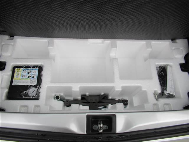 アルト Ｌ　禁煙　メモリーナビ　Ｂｌｕｅｔｏｏｔｈ　ＥＴＣ　シートヒーター　セーフティサポート　オートライト　ハイビームアシスト　ヘッドライトレベライザー　コーナーセンサー　誤発進抑制機能　後退時ブレーキサポート（33枚目）