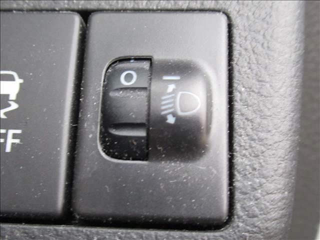アルト Ｌ　禁煙　メモリーナビ　Ｂｌｕｅｔｏｏｔｈ　ＥＴＣ　シートヒーター　セーフティサポート　オートライト　ハイビームアシスト　ヘッドライトレベライザー　コーナーセンサー　誤発進抑制機能　後退時ブレーキサポート（78枚目）