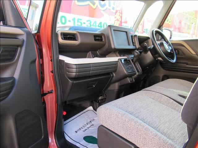 スペーシア ハイブリッドＧ　届出済未使用車　両側スライドドア　セーフティサポート　ＬＥＤヘッド　オートライト　ハイビームアシスト　ヘッドライトレベライザー　デュアルセンサーブレーキサポート２　標識認識機能　ステアリングスイッチ（42枚目）