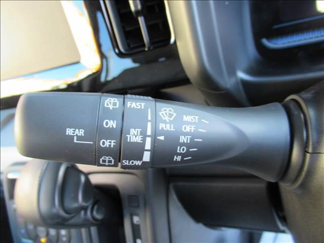 スペーシア ハイブリッドＸ　届出済未使用車　両側電動スライドドア　シートヒーター　ヒーター付電動格納ドアミラー　マルチユースフラップ　スリムサーキュレーター　後席パーソナルテーブル　ロールサンシェード　ＵＳＢ電源（74枚目）