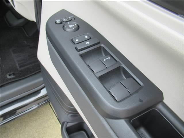 Ｎ－ＢＯＸ ベースグレード　４ＷＤ　禁煙　電動スライドドア　ＳＤナビ　Ｂｌｕｅｔｏｏｔｈ　フルセグ　バックモニター　ＥＴＣ　ホンダセンシング　渋滞追従機能付アダプティブクルーズコントロール　ＬＥＤヘッドランプ　チップアップシート（53枚目）