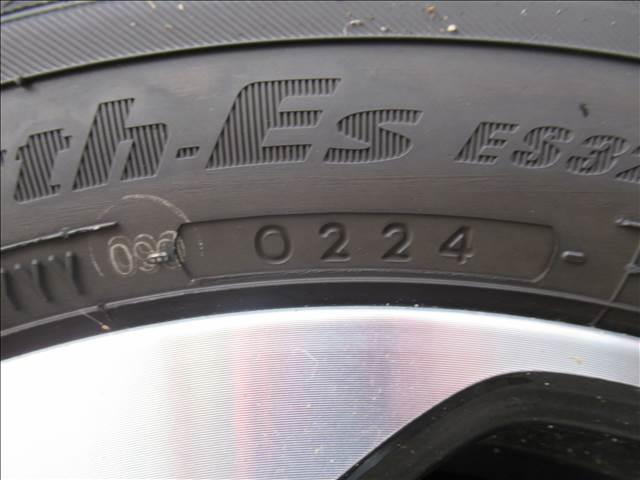 スペーシアカスタム ハイブリッドＸＳ　届出済未使用車　両側電動スライドドア　シートヒーター　アダプティブクルーズコントロール　純正１５インチアルミ　革巻ステアリング　ハーフレザーシート　マルチユースフラップ　サーキュレーター（41枚目）