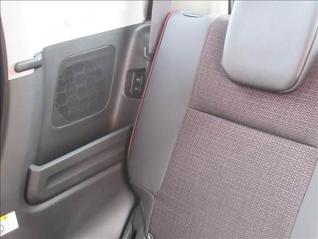 スペーシアカスタム ハイブリッドＸＳ　届出済未使用車　両側電動スライドドア　シートヒーター　アダプティブクルーズコントロール　純正１５インチアルミ　革巻ステアリング　ハーフレザーシート　マルチユースフラップ　サーキュレーター（50枚目）