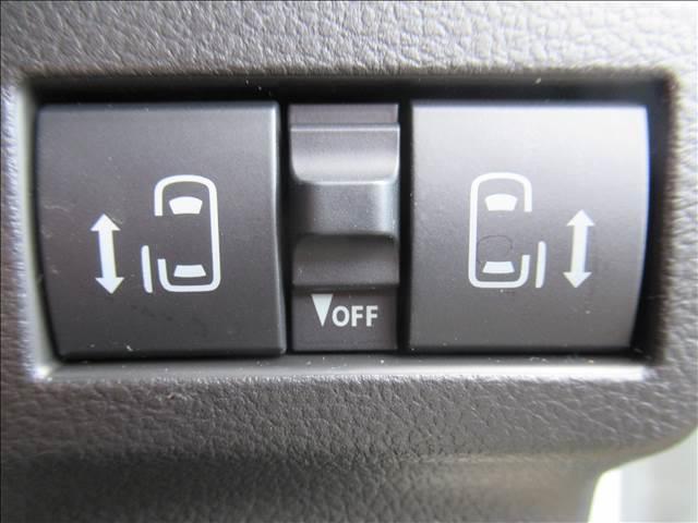 スペーシアカスタム ハイブリッドＸＳ　届出済未使用車　両側電動スライドドア　シートヒーター　アダプティブクルーズコントロール　純正１５インチアルミ　革巻ステアリング　ハーフレザーシート　マルチユースフラップ　サーキュレーター（65枚目）