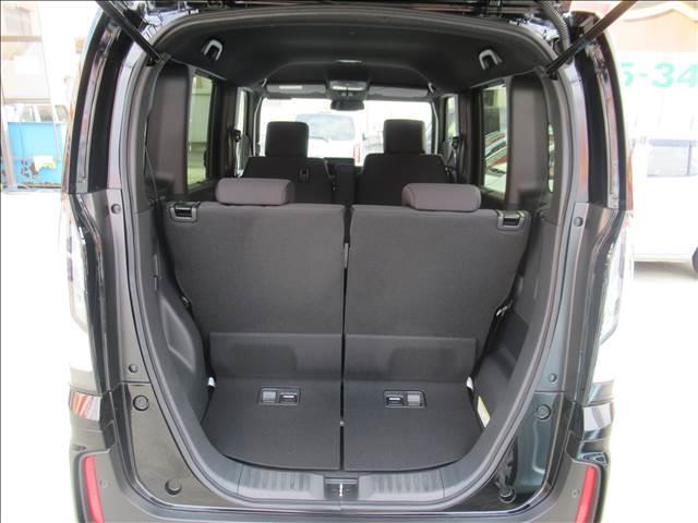 Ｎ－ＢＯＸカスタム Ｎ－ＢＯＸ　ＣＵＳＴＯＭ　届出済未使用車　４ＷＤ　電動スライドドア　シートヒーター　渋滞追従機能付アダプティブクルーズコントロール　ホンダセンシング　純正１４インチアルミ　フルＬＥＤヘッドランプ　ロールサンシェード（11枚目）