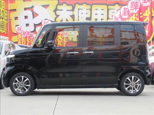 Ｎ－ＢＯＸカスタム Ｎ－ＢＯＸ　ＣＵＳＴＯＭ　届出済未使用車　４ＷＤ　電動スライドドア　シートヒーター　渋滞追従機能付アダプティブクルーズコントロール　ホンダセンシング　純正１４インチアルミ　フルＬＥＤヘッドランプ　ロールサンシェード（27枚目）